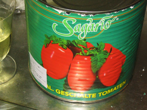 トマト缶